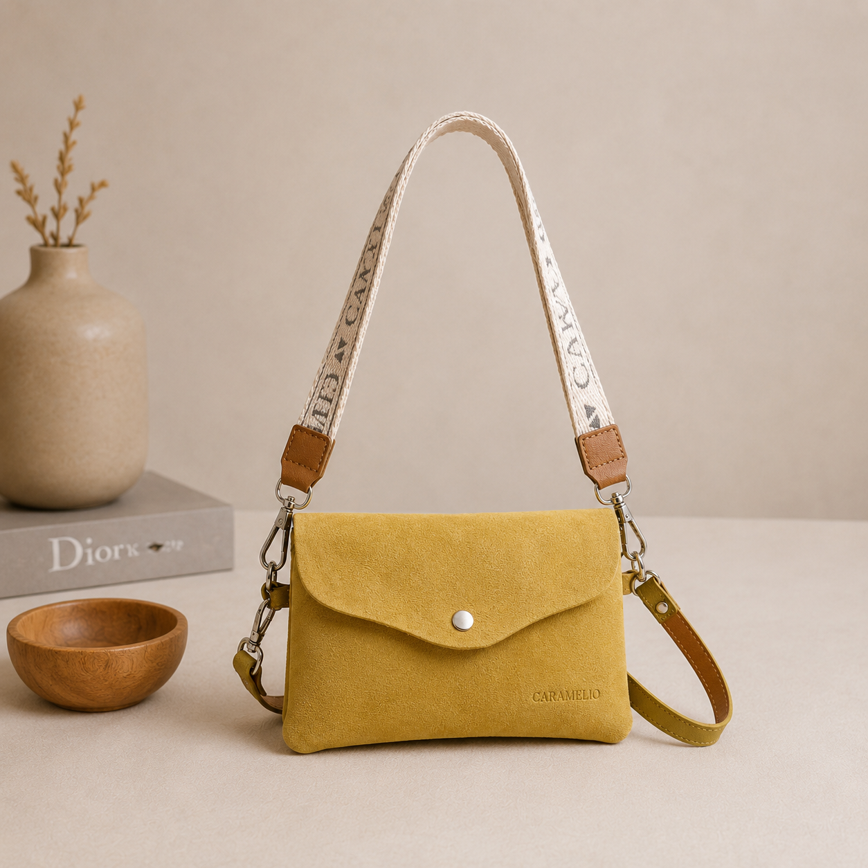 Sac en cuir jaune