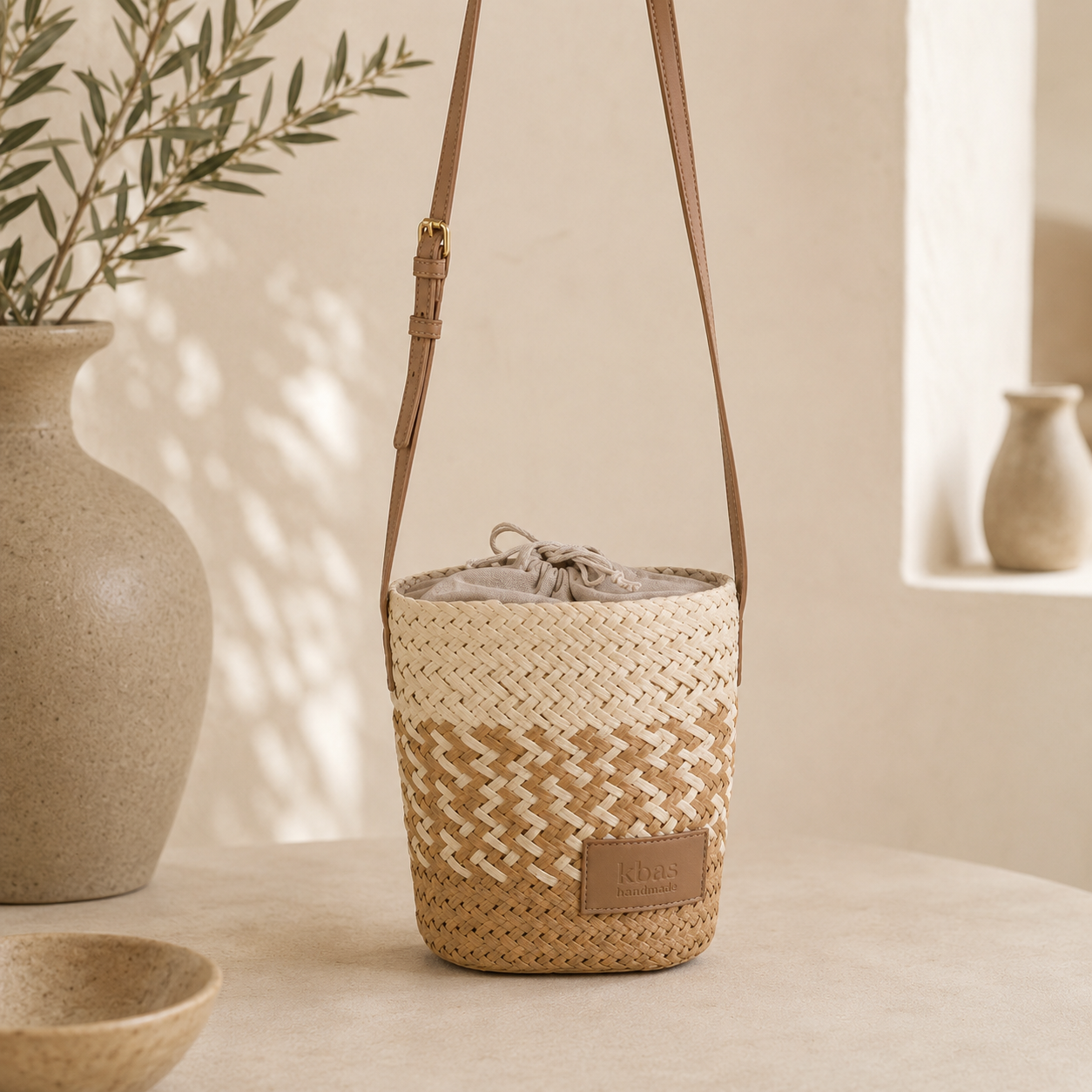 Pochette avec bandoulière beige