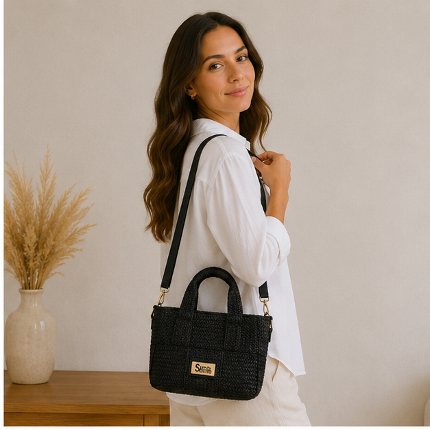 Sac à main noir en tissu