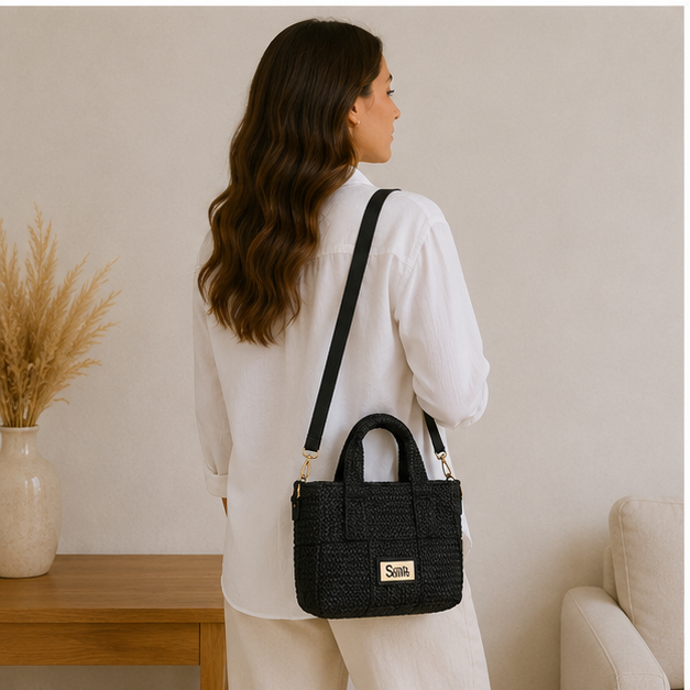 Sac à main noir en tissu