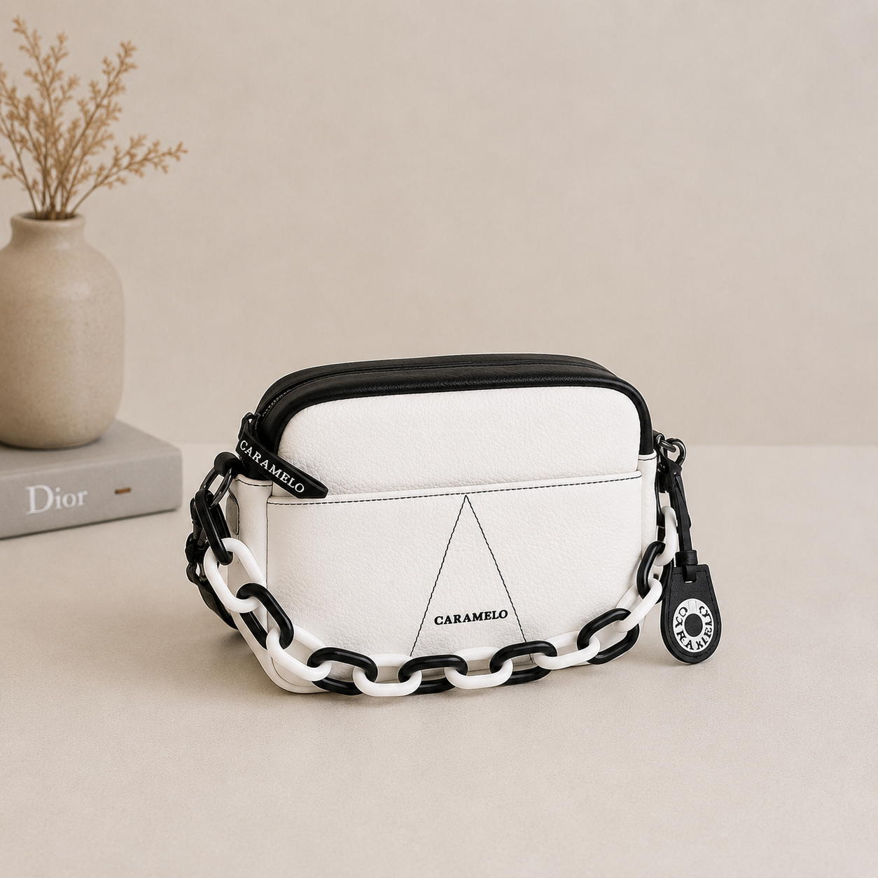 Sacoche en cuir blanc